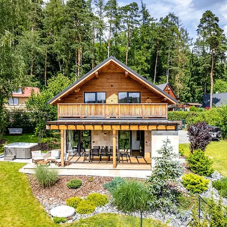 Villa Kloucka *